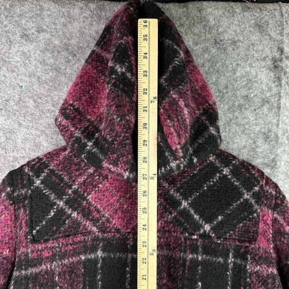 Plaid Women's Jacket in Pink and Black - Picture 15 of 16